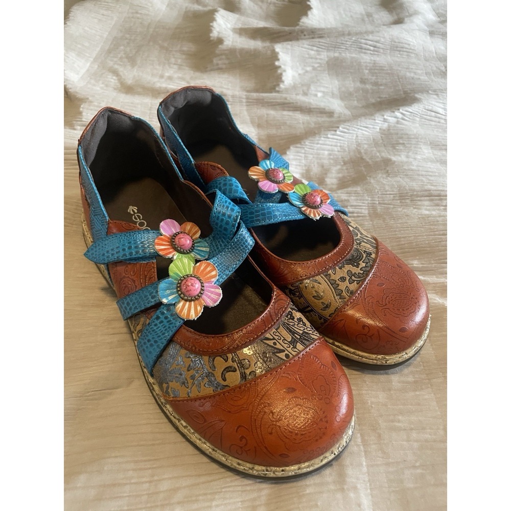 Socofy Women's Mary Jane Clogs Flower Embossed Paisley Boho Size 8.5 Handcrafted